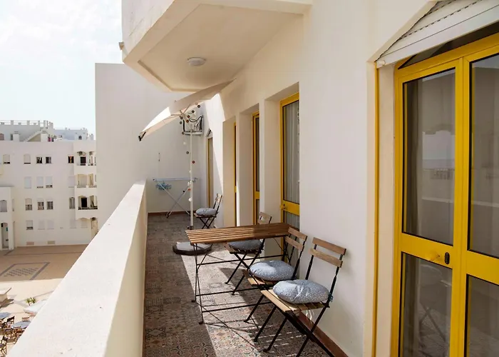 Atlantida By Garvetur Quarteira